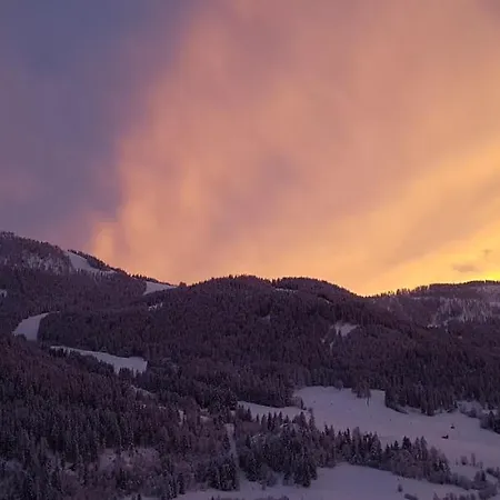 Lägenhet Alba Montis