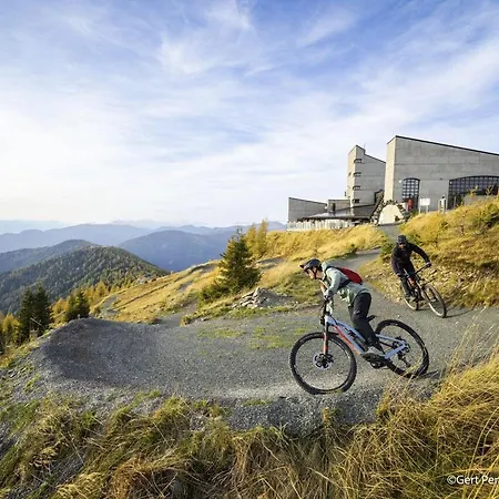 Lägenhet Alba Montis Bad Kleinkirchheim
