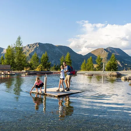 Alba Montis アパート *